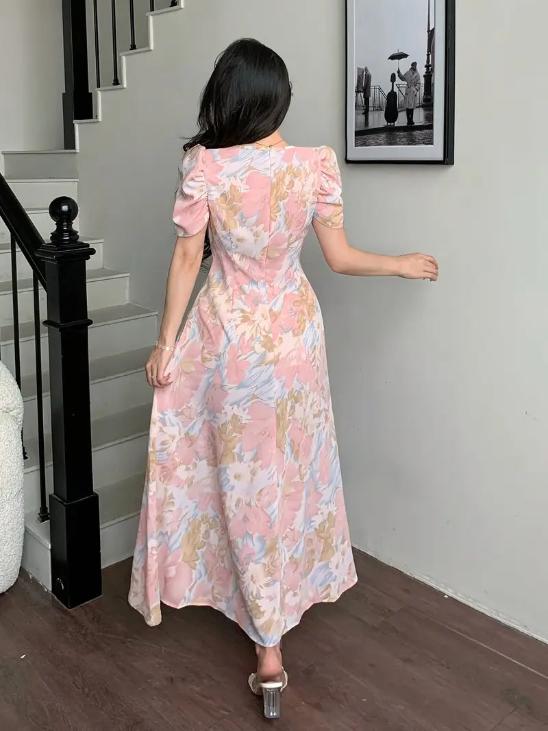 Graceful Maxi Dress – Elegant V-Neck Style, Soft Fabric Everyday Look