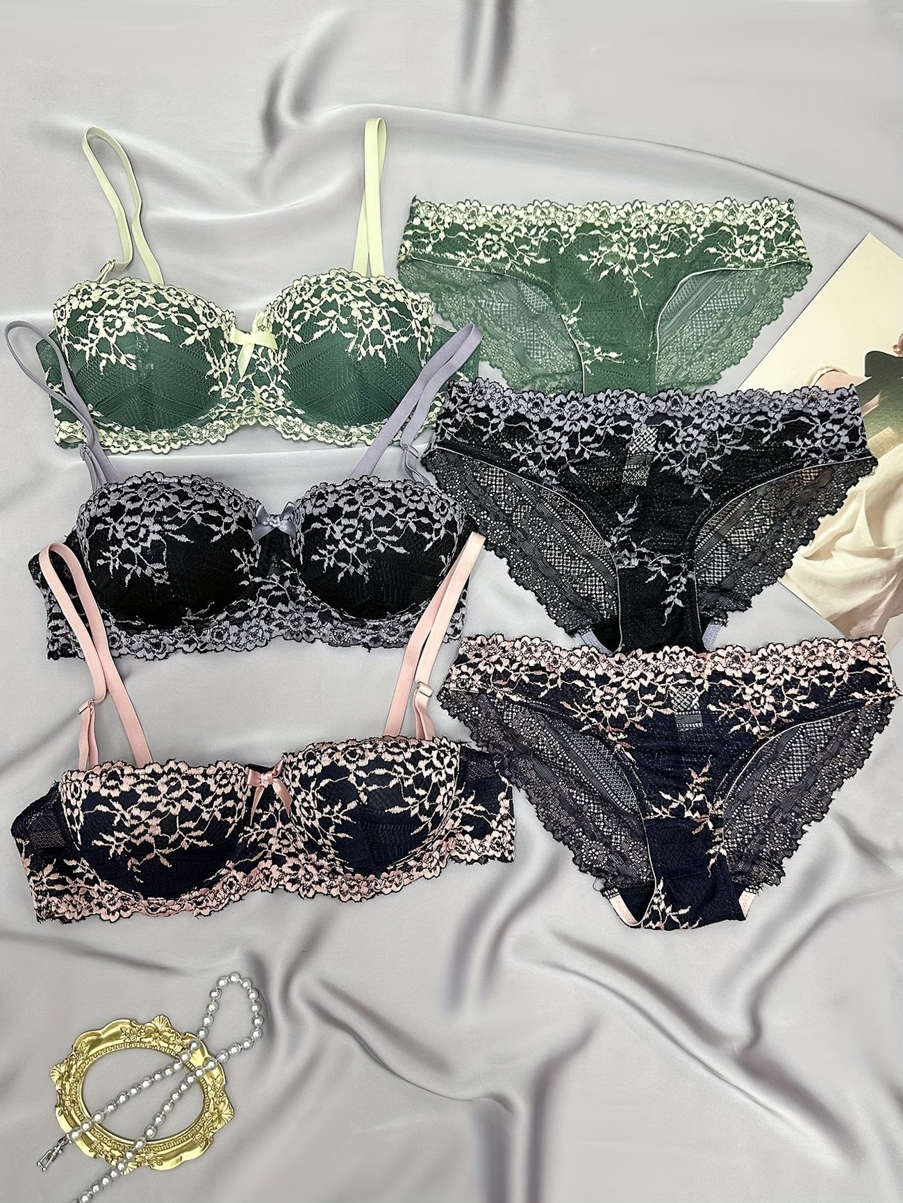 Pack of 6 Women’s Lace Lingerie Set