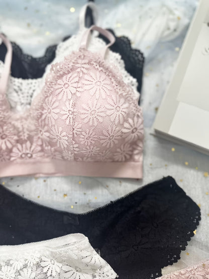 Pack of 6 Women’s Lace Lingerie Set