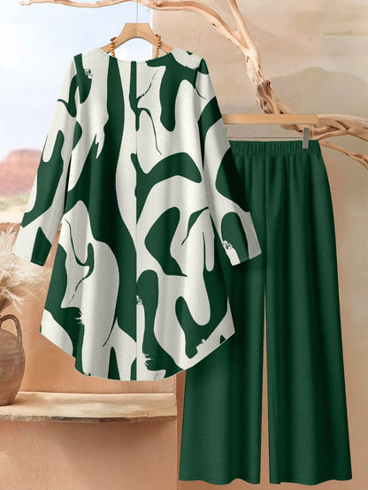 Elegant Botanical Print 2-Piece Women’s Co-Ord Set