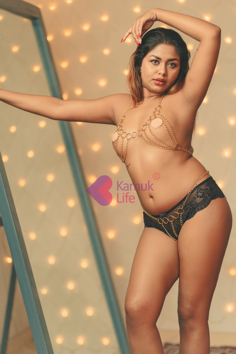 Sexy Huntress Chained  Bra and Panty set with golden metal chain