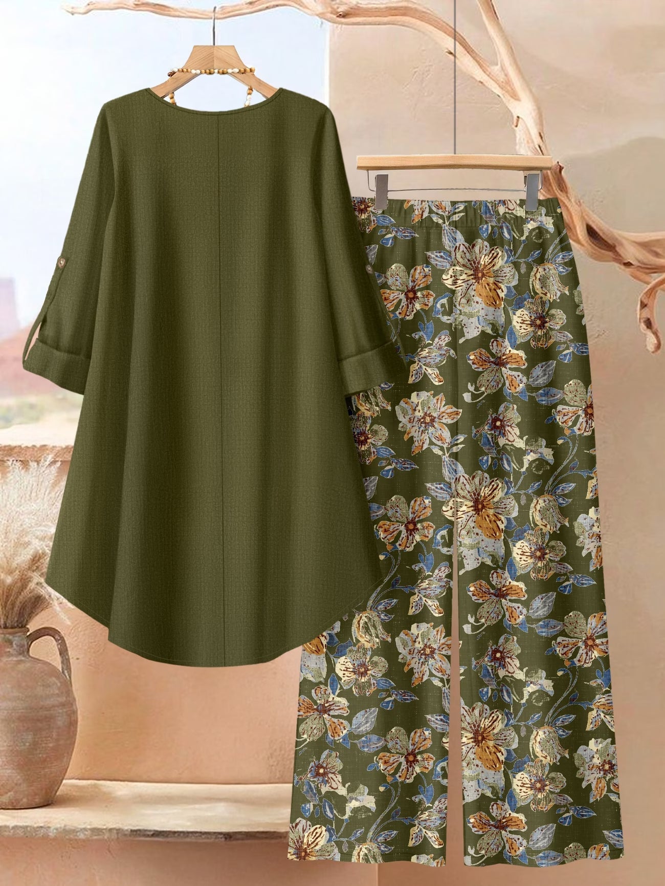Elegant Botanical Print 2-Piece Women’s Co-Ord Set