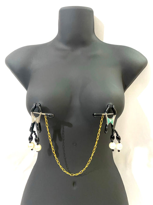 Nipple Clamp with golden chain & pearls