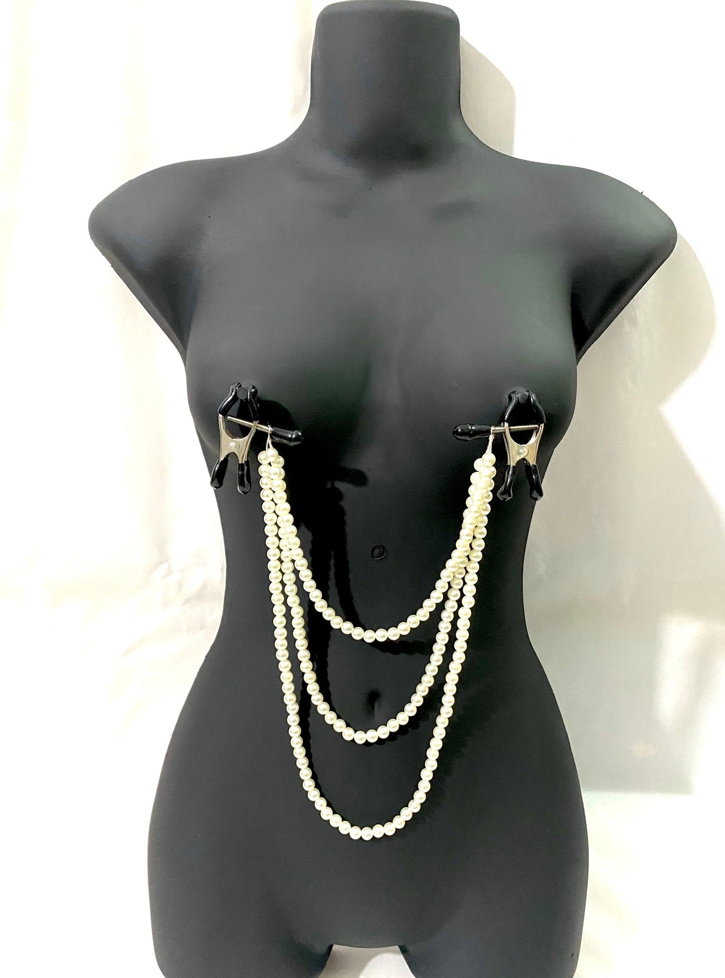 White Pearl Nipple Clamp Set