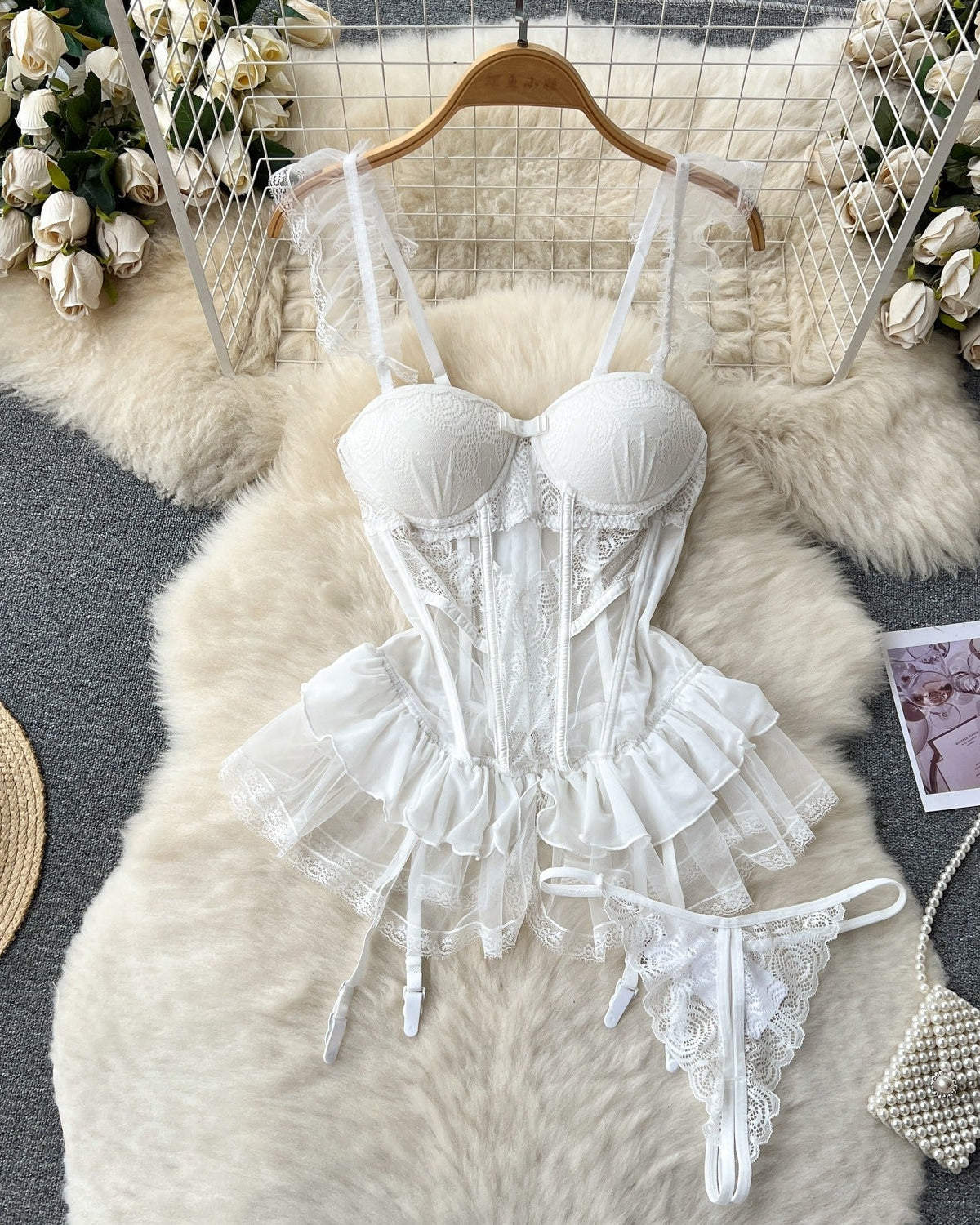 Showstopper Bustier Lace Lingerie Set