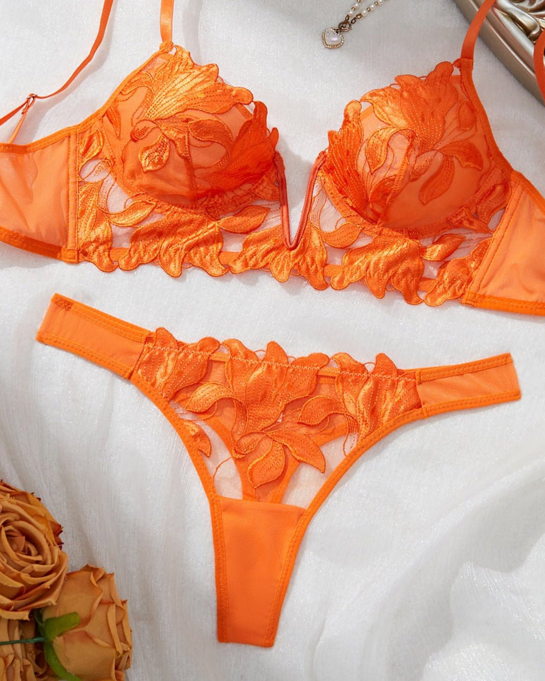 Date Night Weapon Built-In Bra Lace Lingerie Set