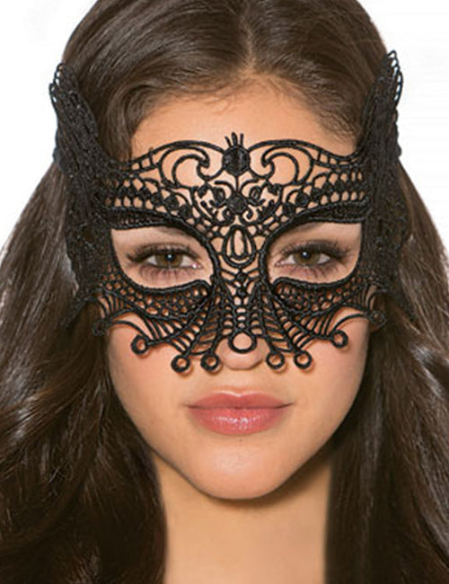 Enchanting Black Lace eye mask