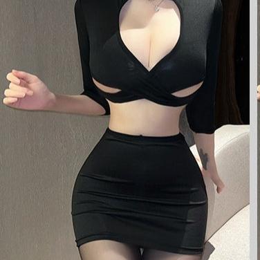 Sophisticated Elegance Two-Piece Lace Lingerie