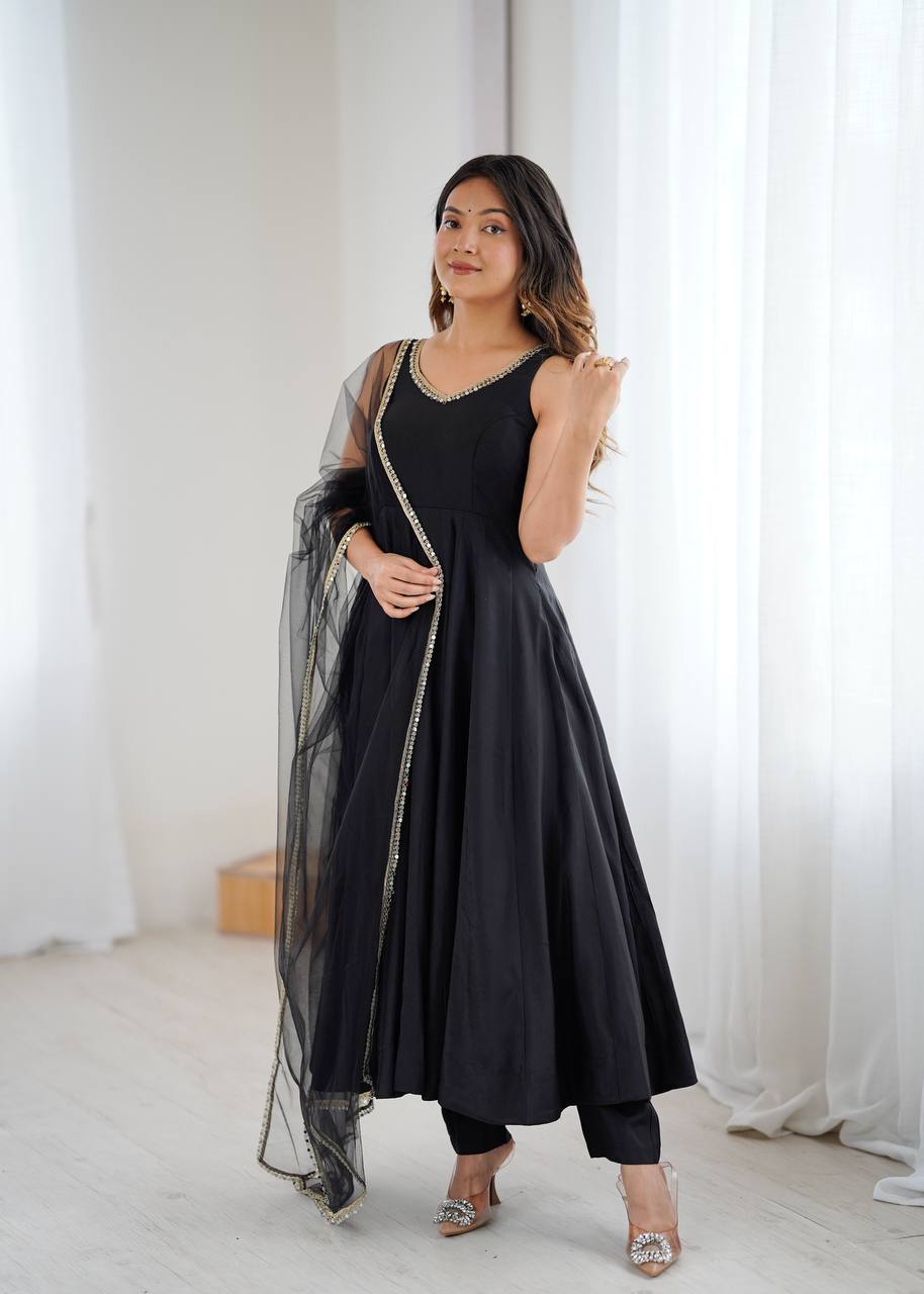 Black Anarkali Suit Set with Roman Silk Fabric, Pant and Net Dupatta