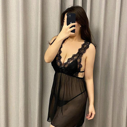 Skin Deep Elegance Plus Size Lace Lingerie Set