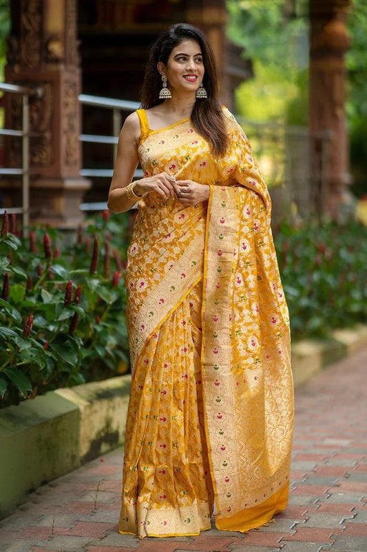 Yellow Soft Silk Saree with Jacquard Weaving